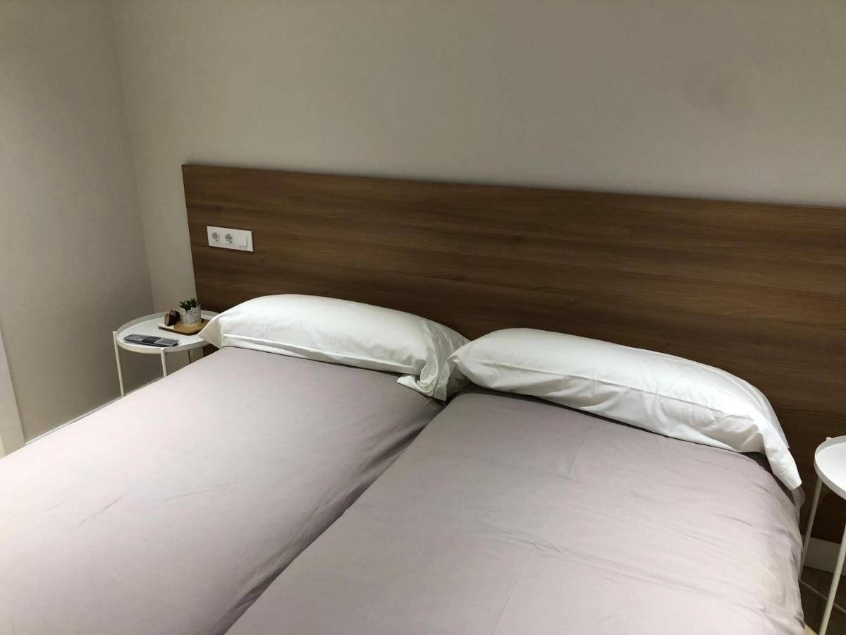 Pension La Castellana Логроньо Экстерьер фото