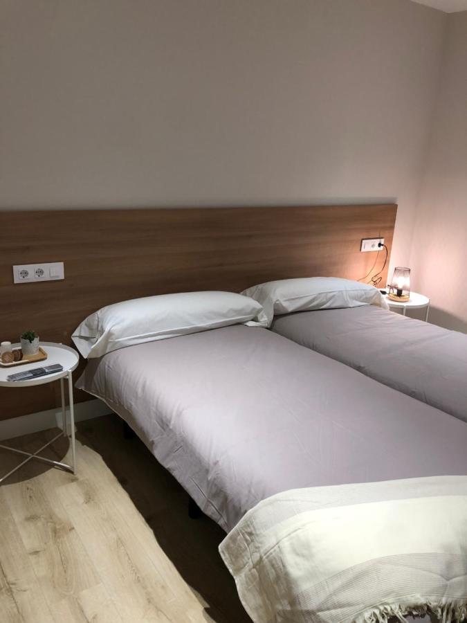 Pension La Castellana Логроньо Экстерьер фото