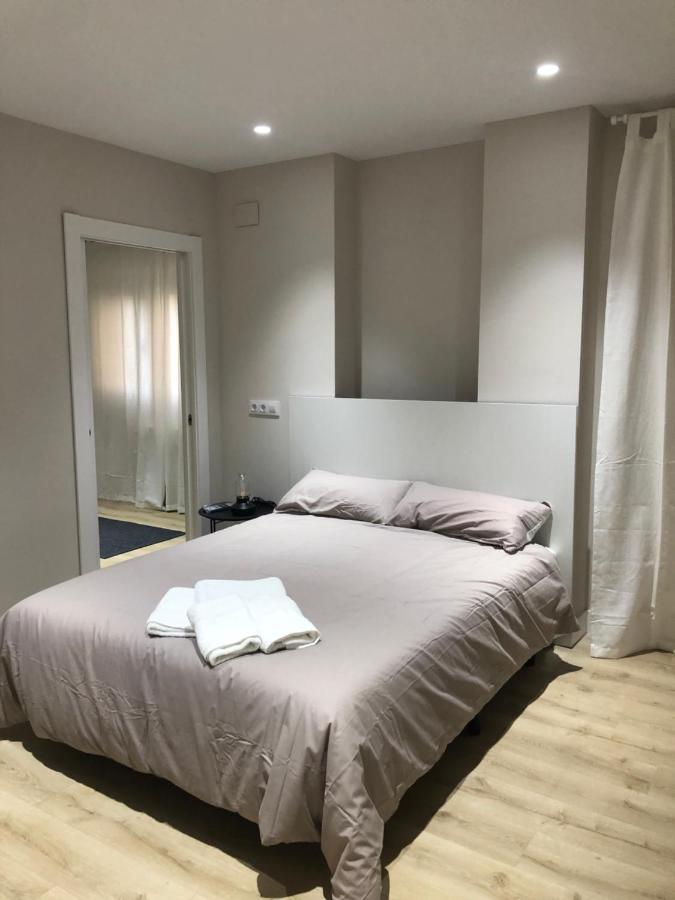 Pension La Castellana Логроньо Экстерьер фото