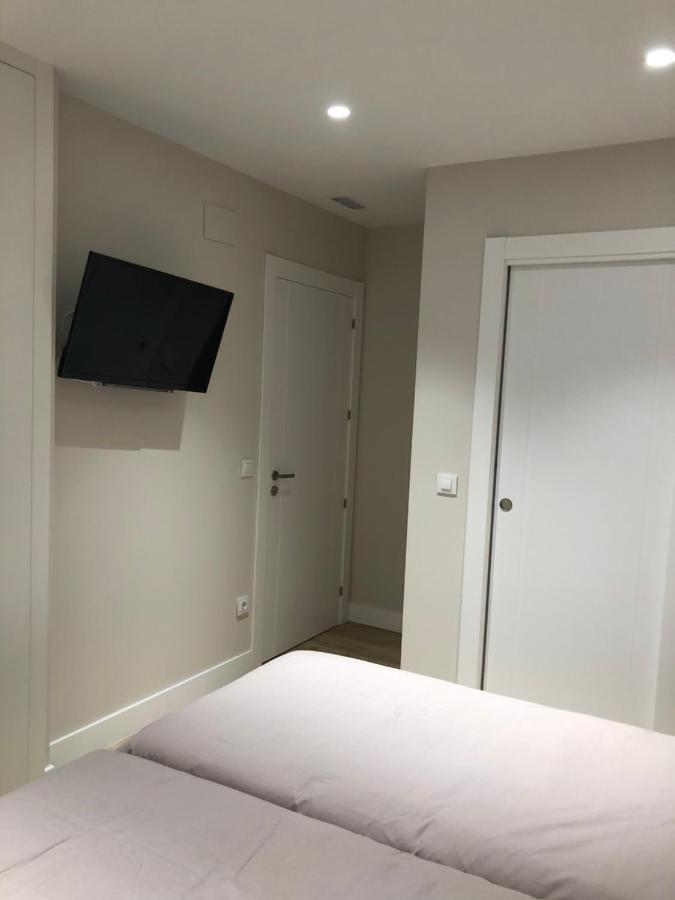 Pension La Castellana Логроньо Экстерьер фото